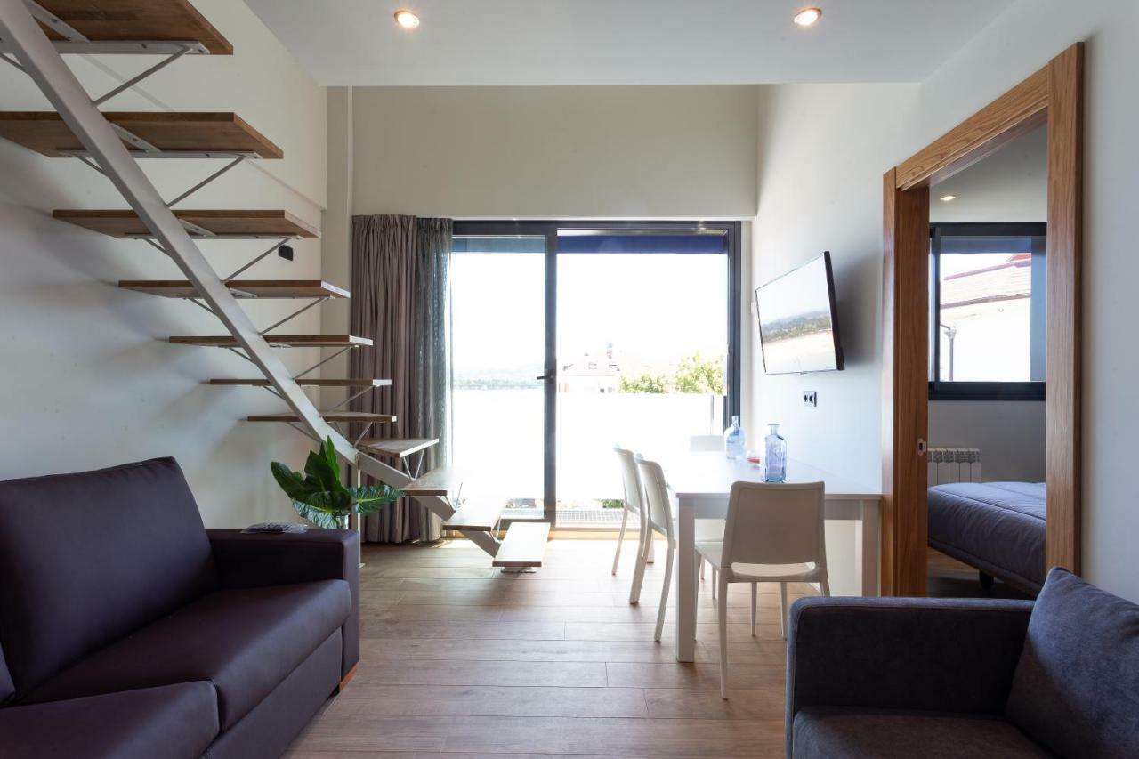 Apartamentos Playa De Los Barcos Isla Plana Dış mekan fotoğraf