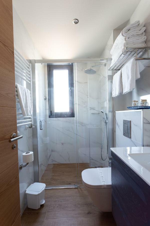 Apartamentos Playa De Los Barcos Isla Plana Dış mekan fotoğraf